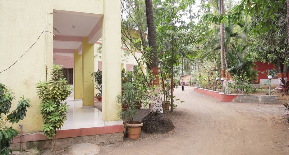Swami Chaya Cottage, Alibaug 4